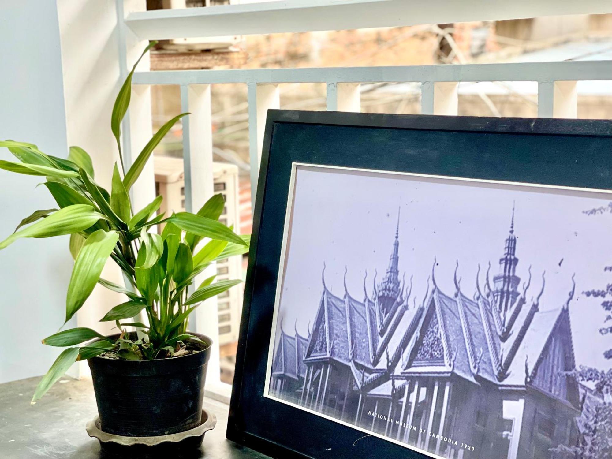 Rs Central Apartments - 200M To Royal Palace Пном Пен Екстериор снимка